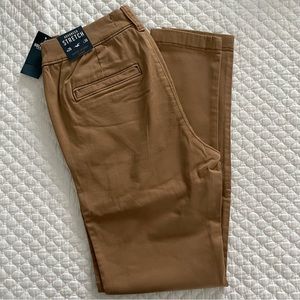 NWT Hollister super skinny chino pant